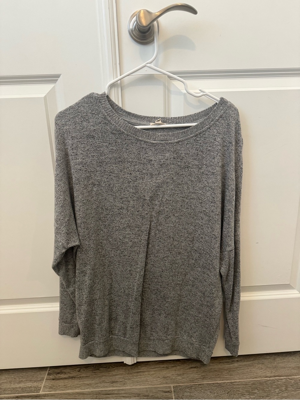 Nordstrom Soft Heathered Gray Crewneck Sweater